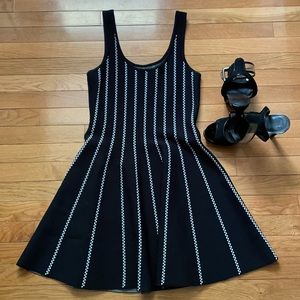 Bebe spandex flattering dress size L